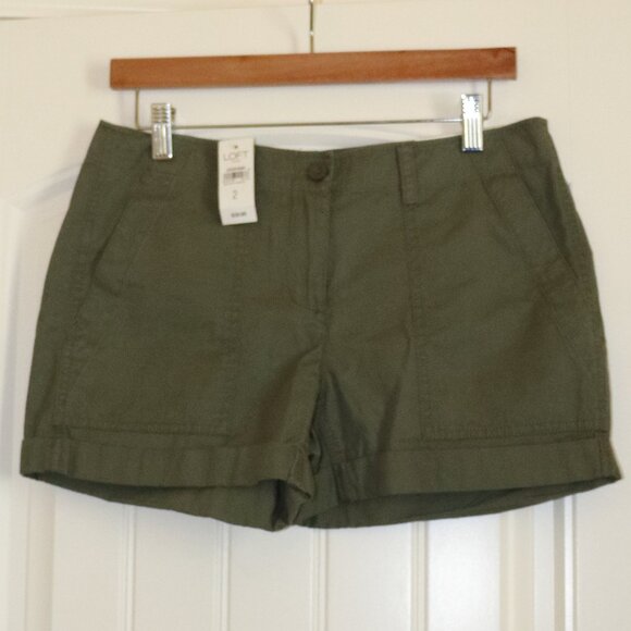 Loft Outlet Cargo Shorts - Sz 2 Green - Picture 1 of 5